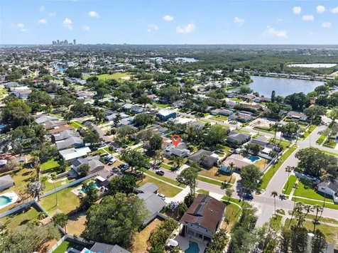5810 Venetian Boulevard NE St Petersburg FL 33703