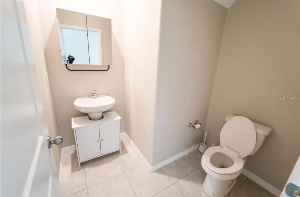 1863 Moon Cactus Court Ruskin FL 33570