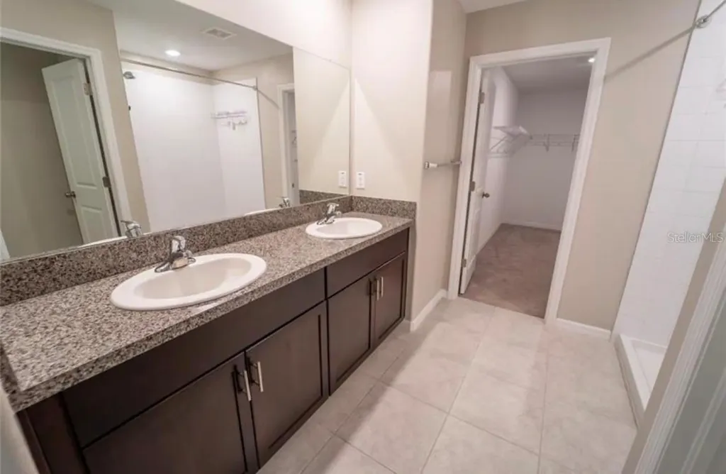 1863 Moon Cactus Court Ruskin FL 33570