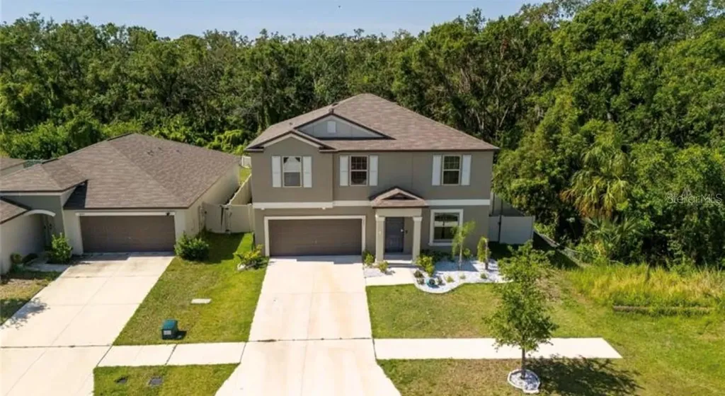 1863 Moon Cactus Court Ruskin FL 33570