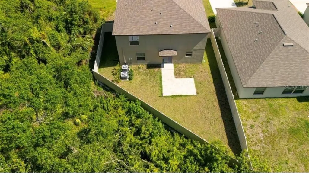 1863 Moon Cactus Court Ruskin FL 33570