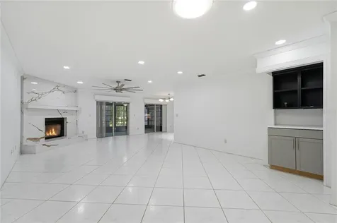 3071 Bolt Drive Palm Harbor FL 34685