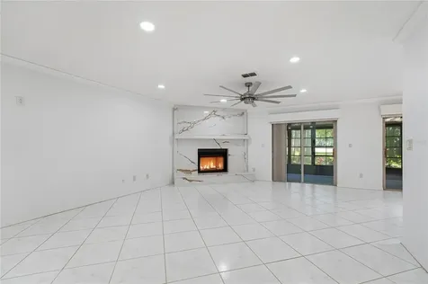 3071 Bolt Drive Palm Harbor FL 34685