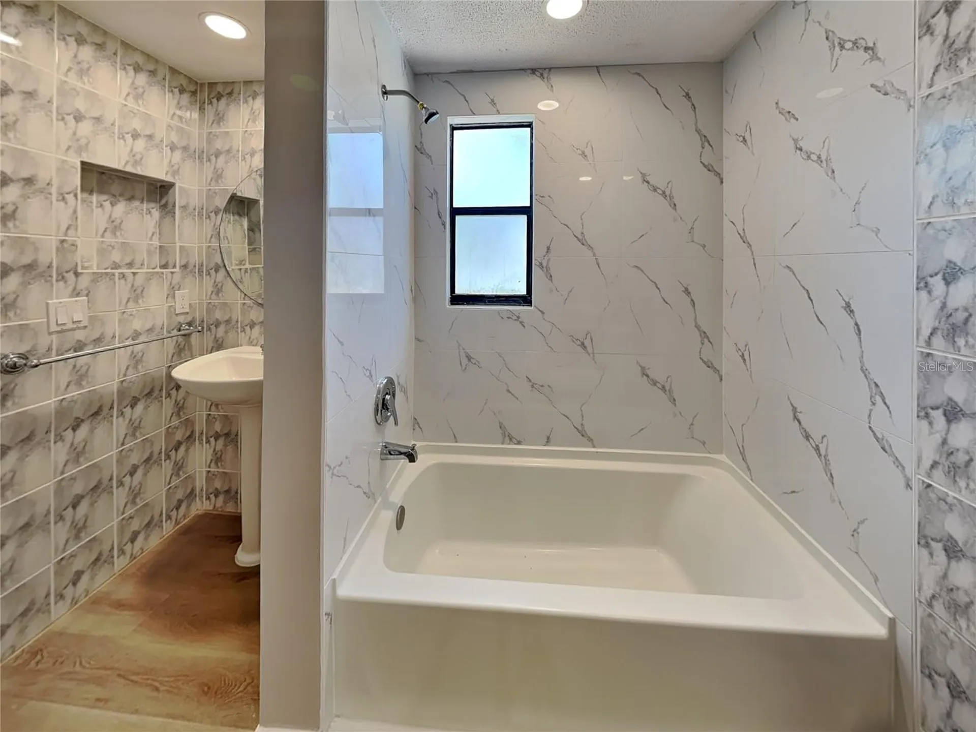 Tampa FL 33618