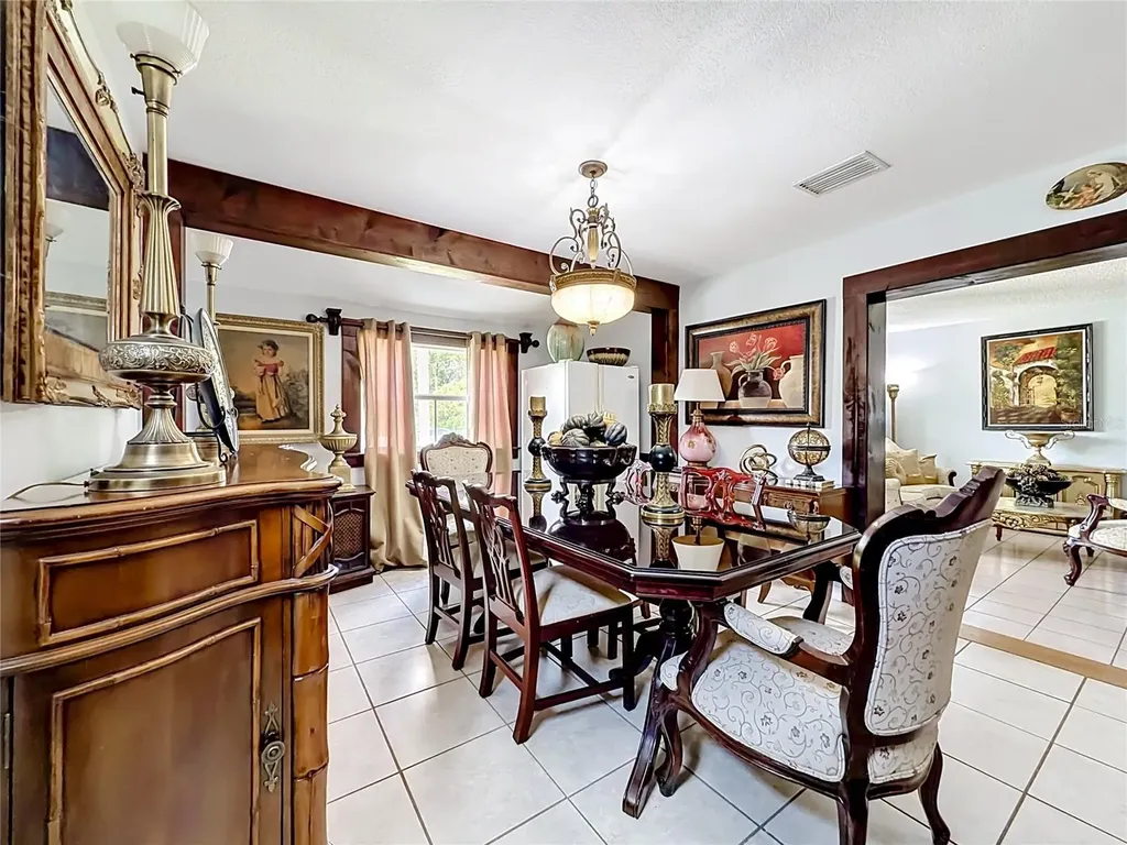 2705 Arc Drive Orlando FL 32826