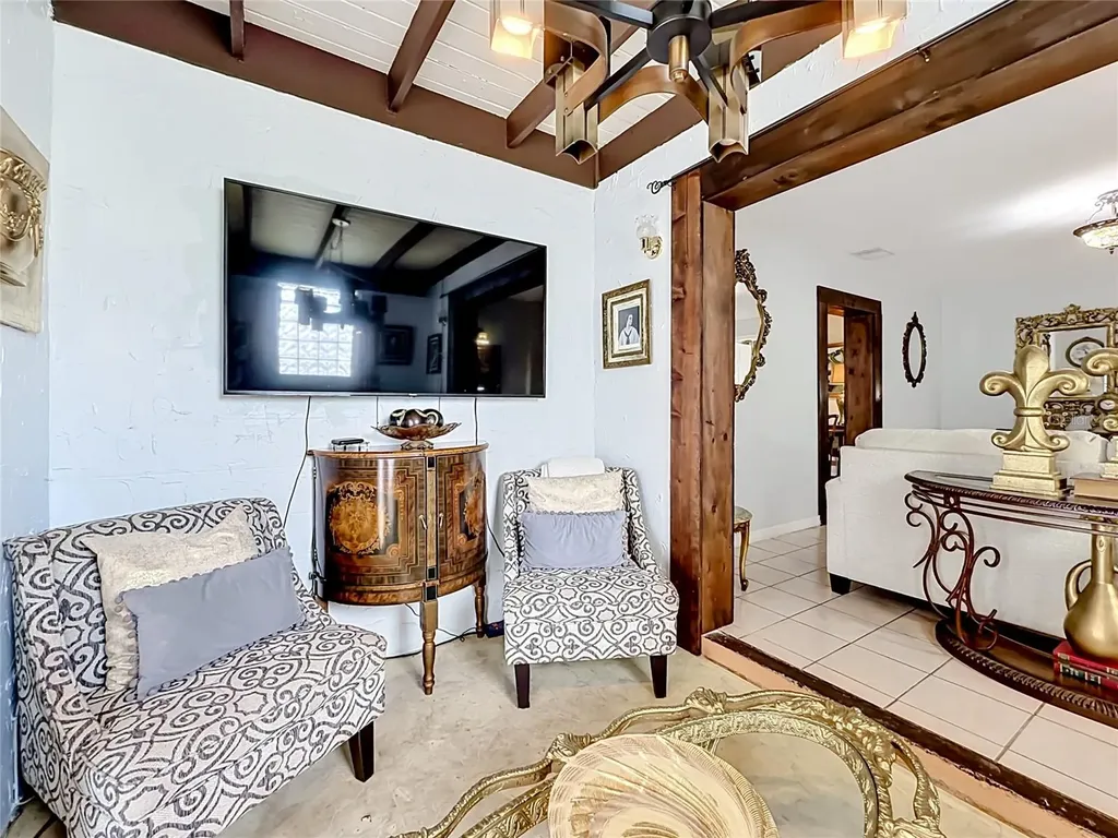 2705 Arc Drive Orlando FL 32826
