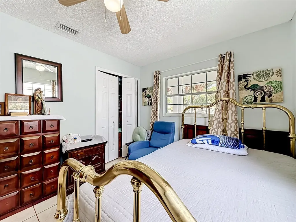 2705 Arc Drive Orlando FL 32826