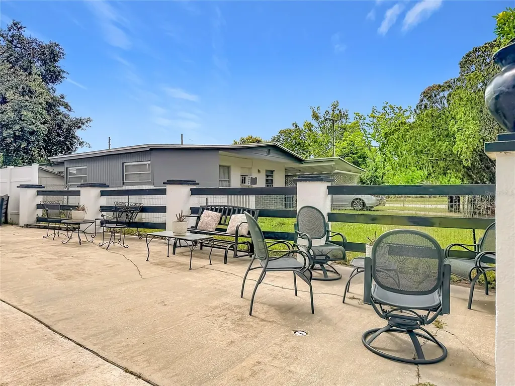 2705 Arc Drive Orlando FL 32826
