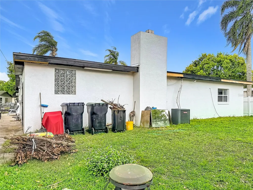 2705 Arc Drive Orlando FL 32826