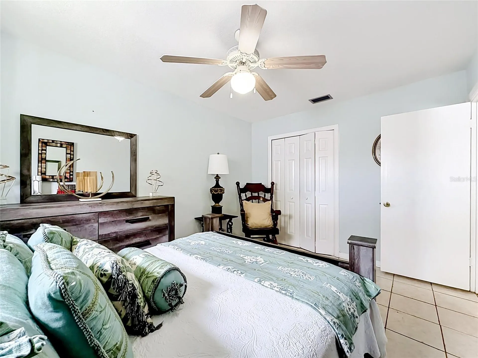 2705 Arc Drive Orlando FL 32826