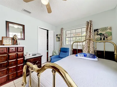 2705 Arc Drive Orlando FL 32826