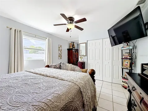 2705 Arc Drive Orlando FL 32826