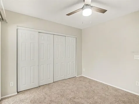 8211 Country Oaks Court Sarasota FL 34243