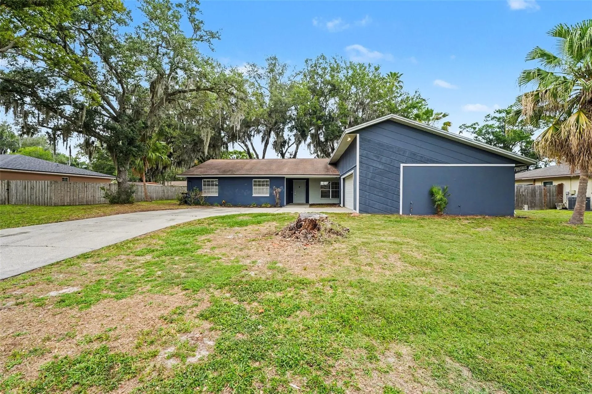 1234 Fairfax N Lakeland FL 33813