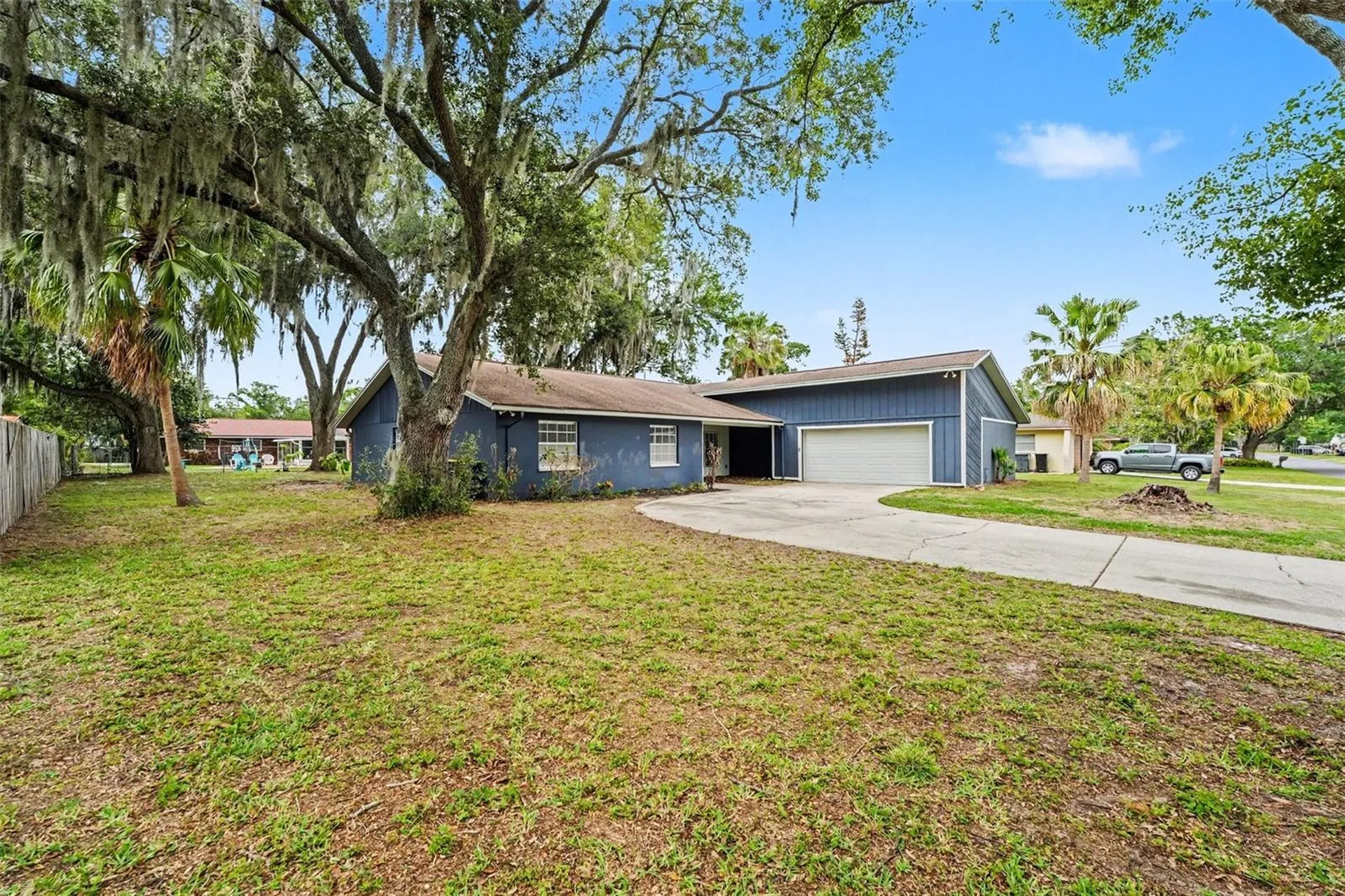 1234 Fairfax N Lakeland FL 33813