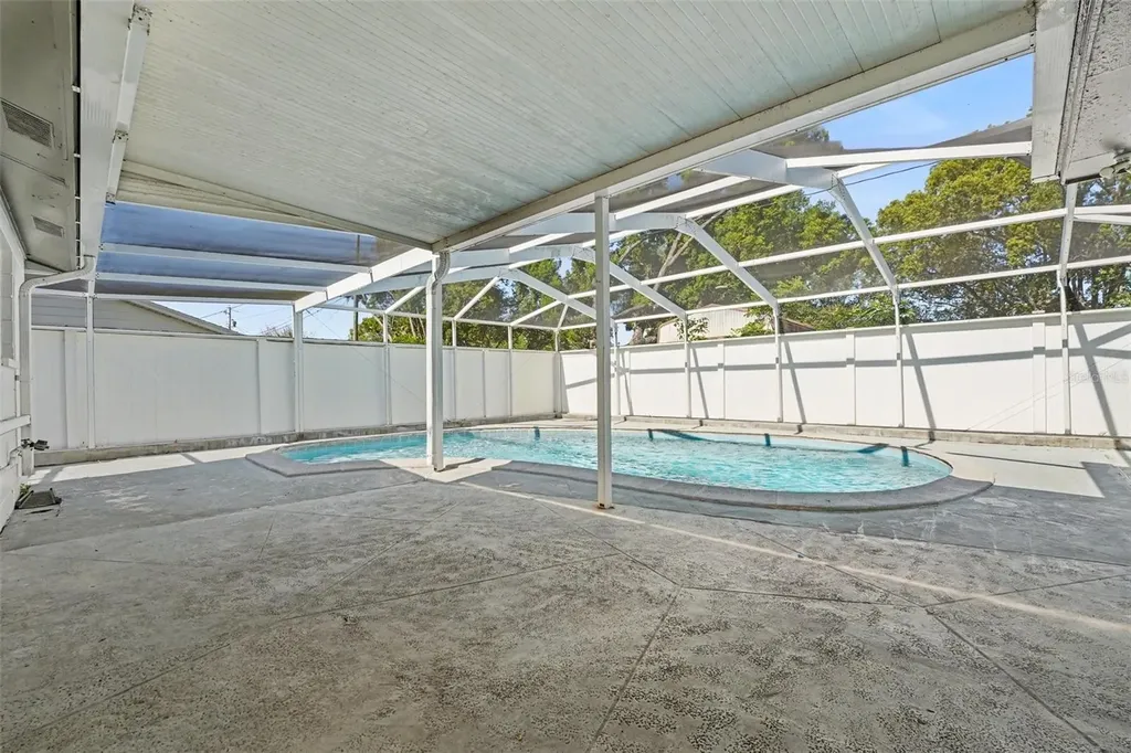 1615 Seneca Avenue Lakeland FL 33801