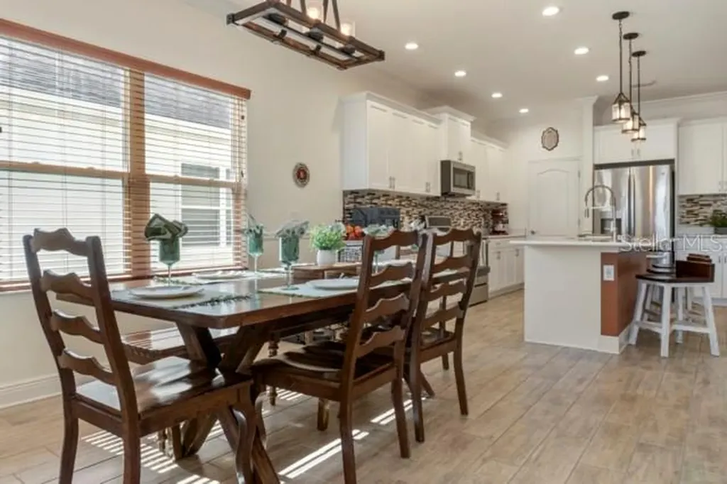 7657 Ridgelake Circle Bradenton FL 34203