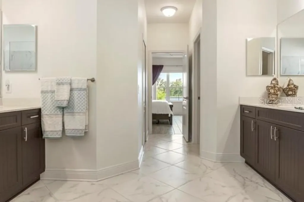 7657 Ridgelake Circle Bradenton FL 34203