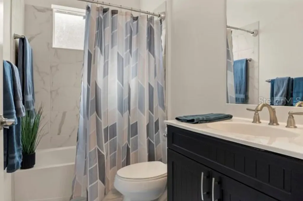 7657 Ridgelake Circle Bradenton FL 34203