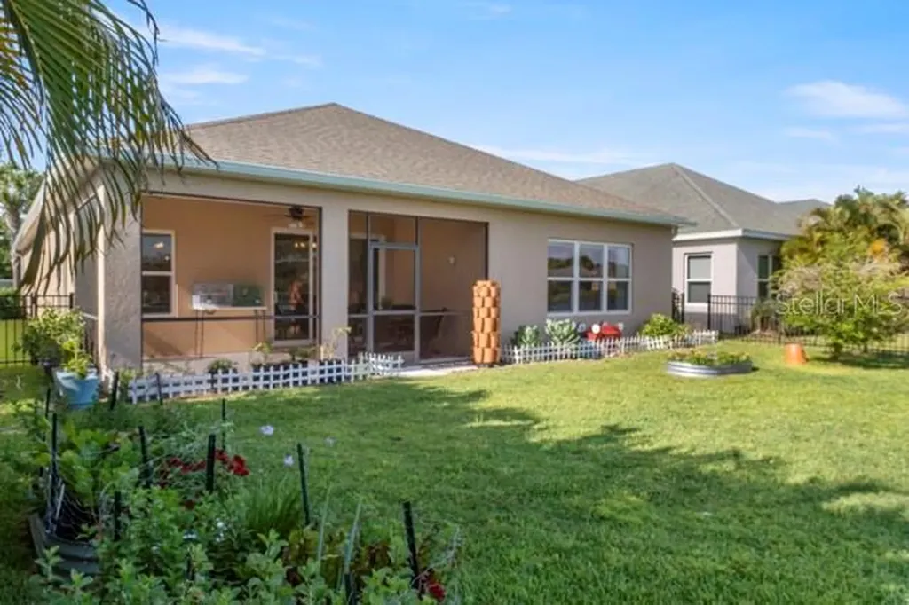 7657 Ridgelake Circle Bradenton FL 34203