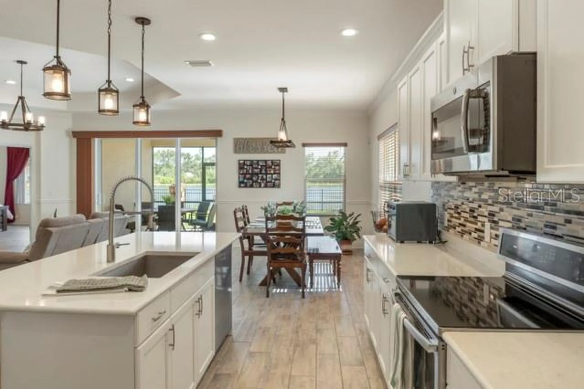 7657 Ridgelake Circle Bradenton FL 34203