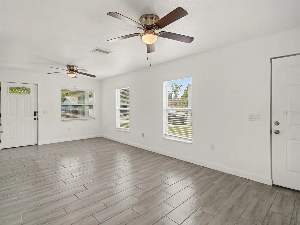 810 21st Street E Bradenton FL 34208