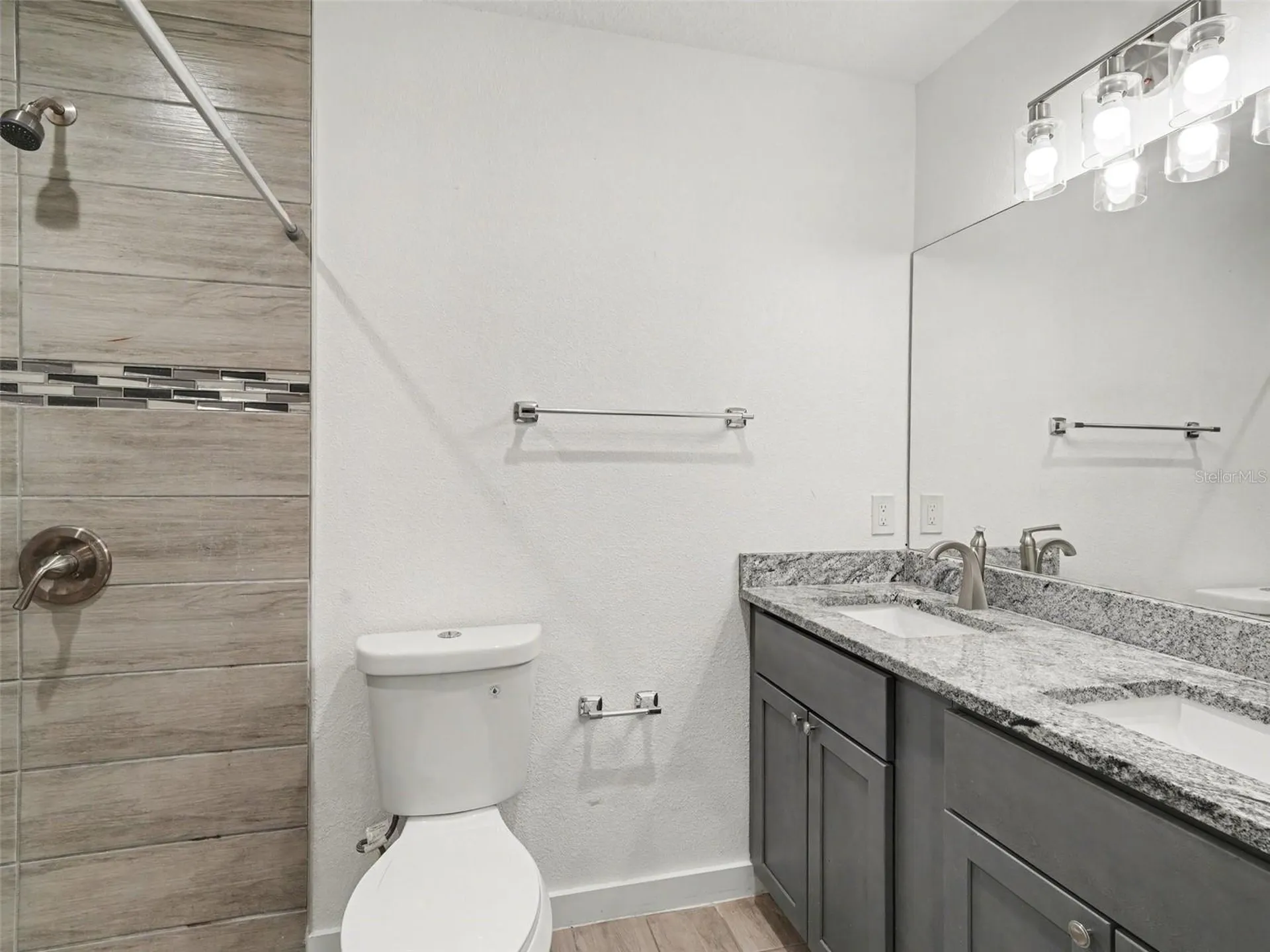 810 21st Street E Bradenton FL 34208