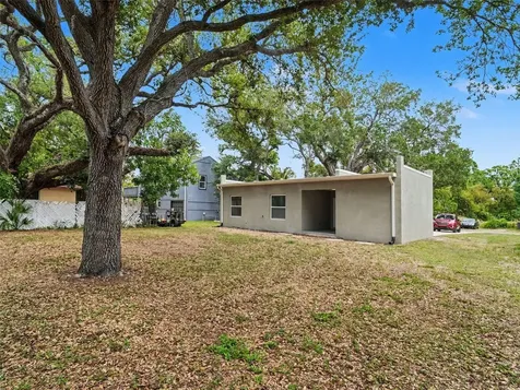 810 21st Street E Bradenton FL 34208