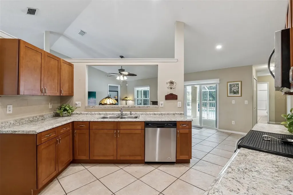 35401 Willow Circle Fruitland Park FL 34731