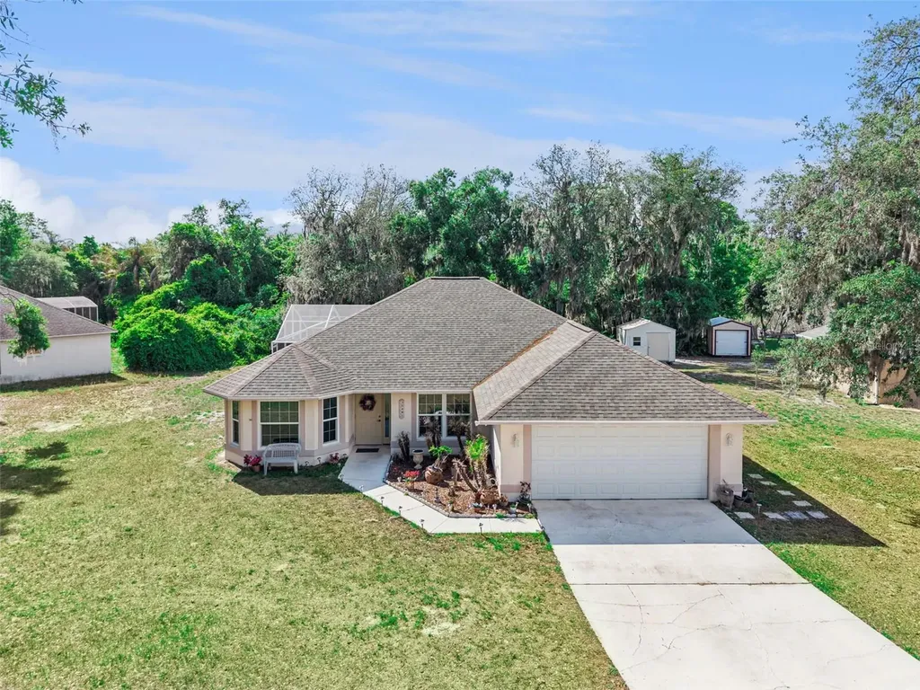 35401 Willow Circle Fruitland Park FL 34731