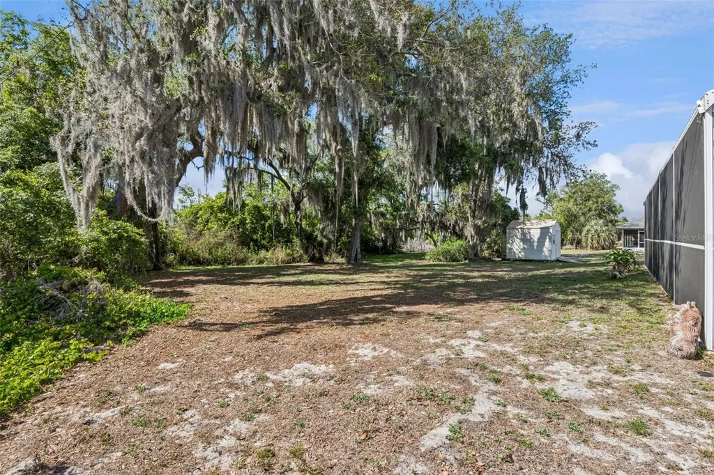 35401 Willow Circle Fruitland Park FL 34731