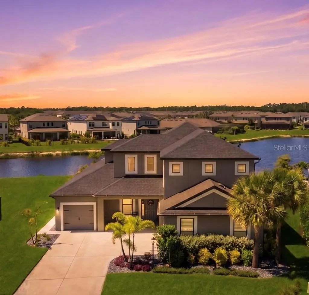 9293 Tequila Sunrise Drive Sarasota FL 34241