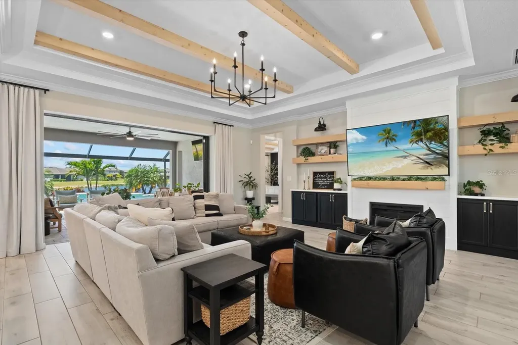 9293 Tequila Sunrise Drive Sarasota FL 34241