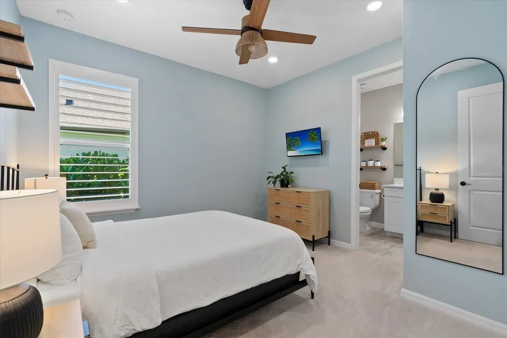 9293 Tequila Sunrise Drive Sarasota FL 34241