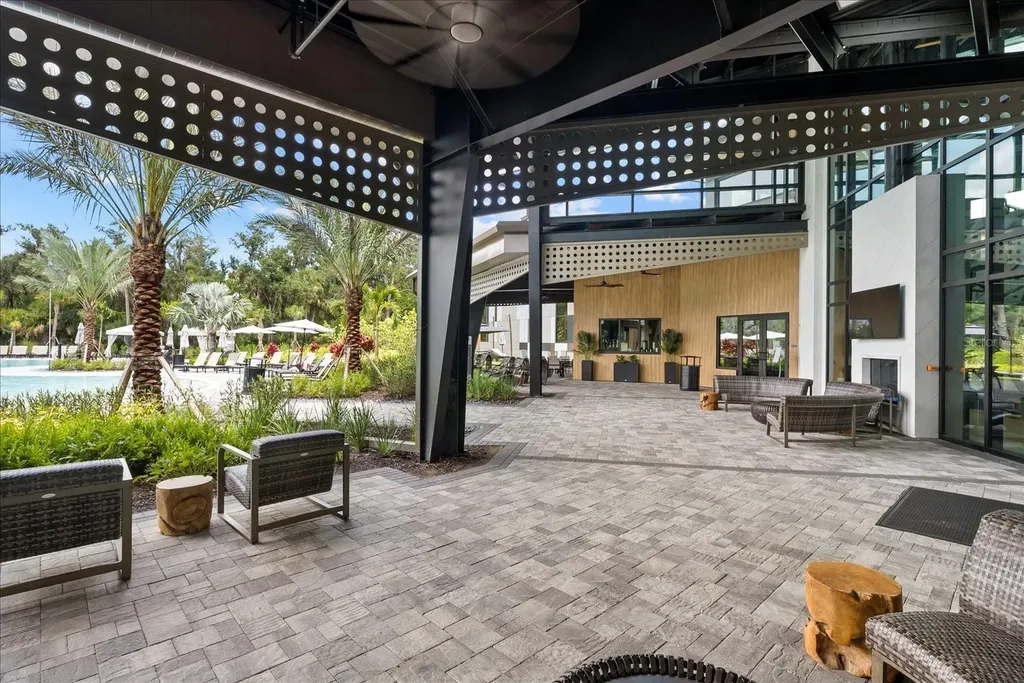 9293 Tequila Sunrise Drive Sarasota FL 34241