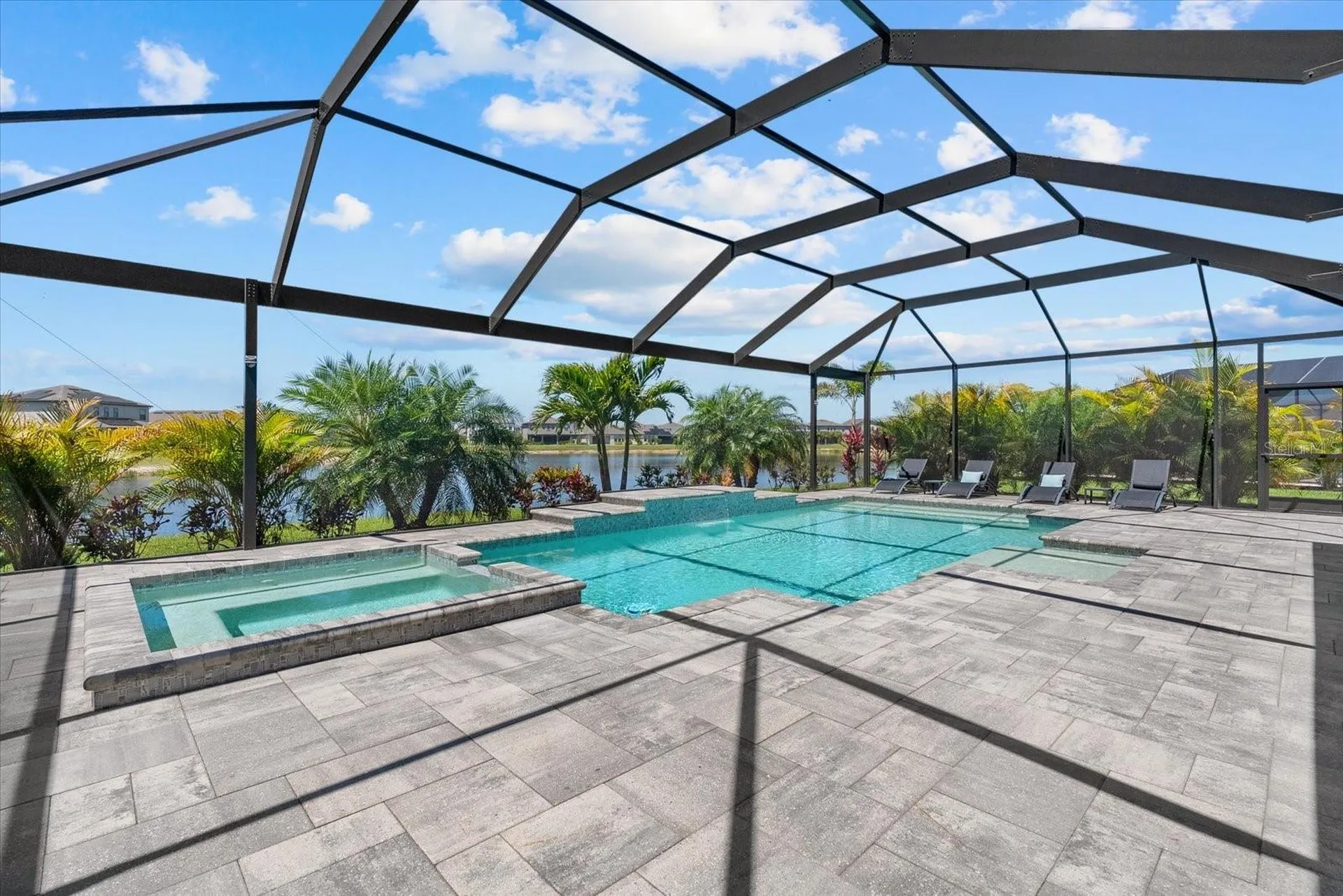 9293 Tequila Sunrise Drive Sarasota FL 34241