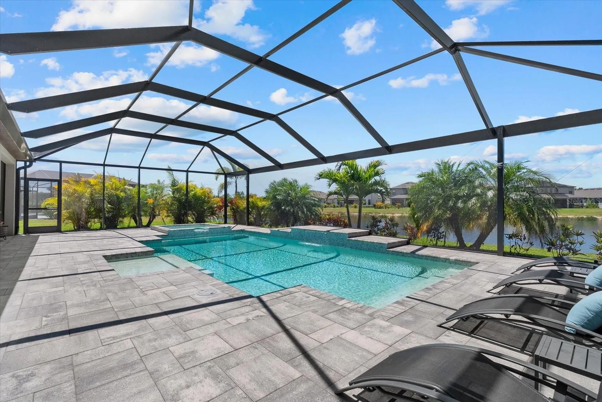 9293 Tequila Sunrise Drive Sarasota FL 34241