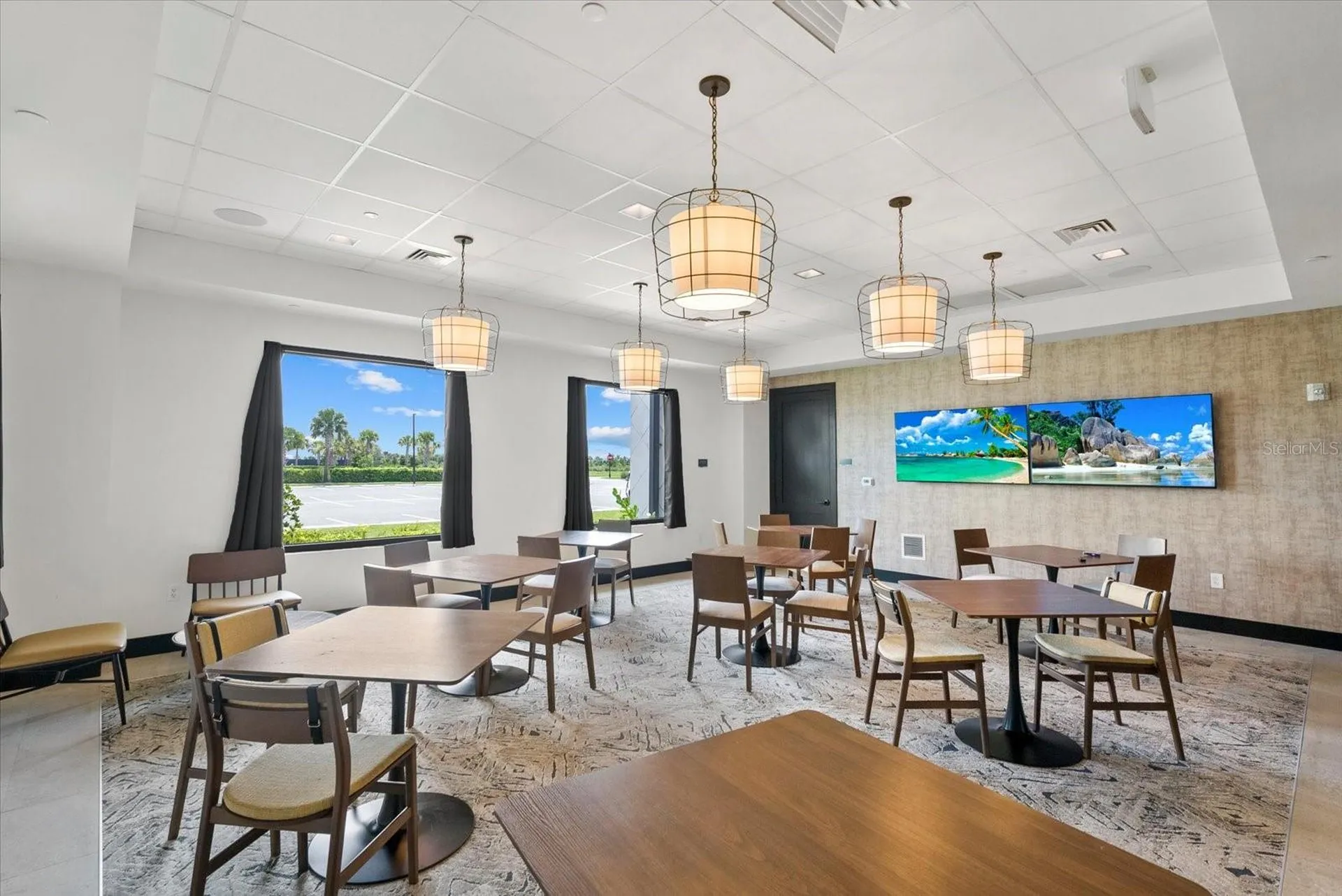 9293 Tequila Sunrise Drive Sarasota FL 34241