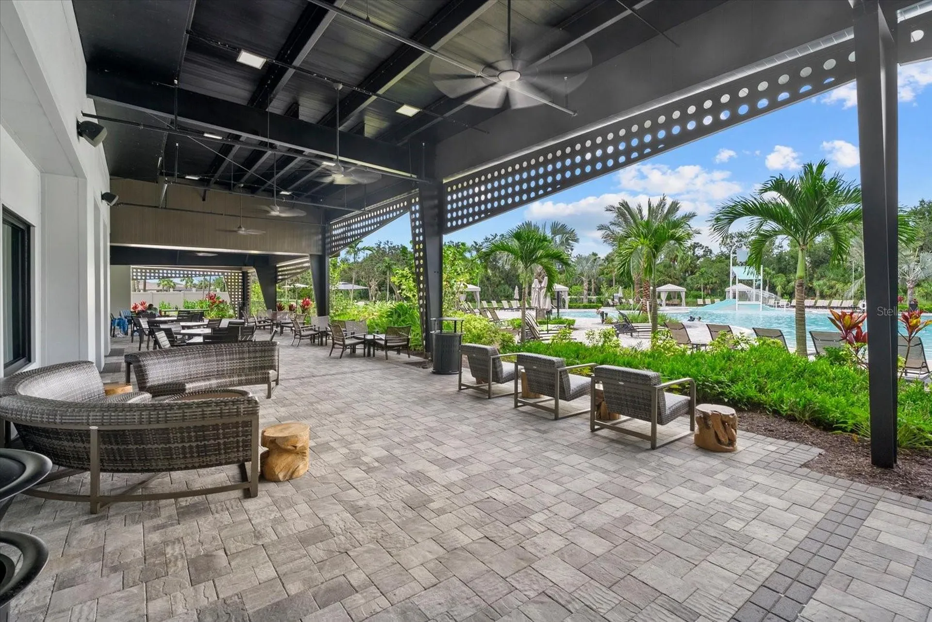 9293 Tequila Sunrise Drive Sarasota FL 34241