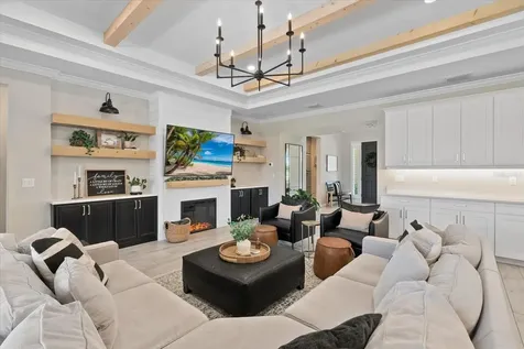 9293 Tequila Sunrise Drive Sarasota FL 34241
