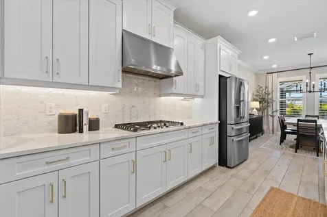 9293 Tequila Sunrise Drive Sarasota FL 34241