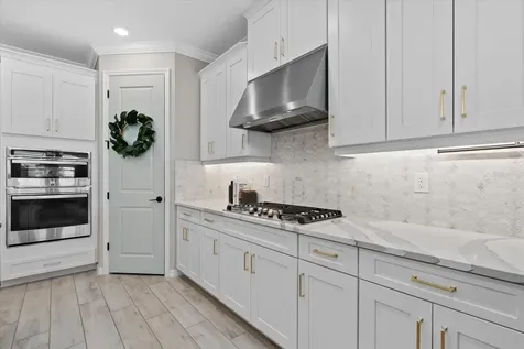 9293 Tequila Sunrise Drive Sarasota FL 34241