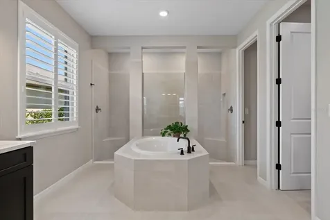 9293 Tequila Sunrise Drive Sarasota FL 34241