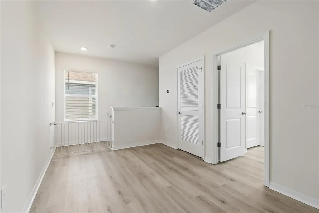 3307 Hilltop Circle Bradenton FL 34211