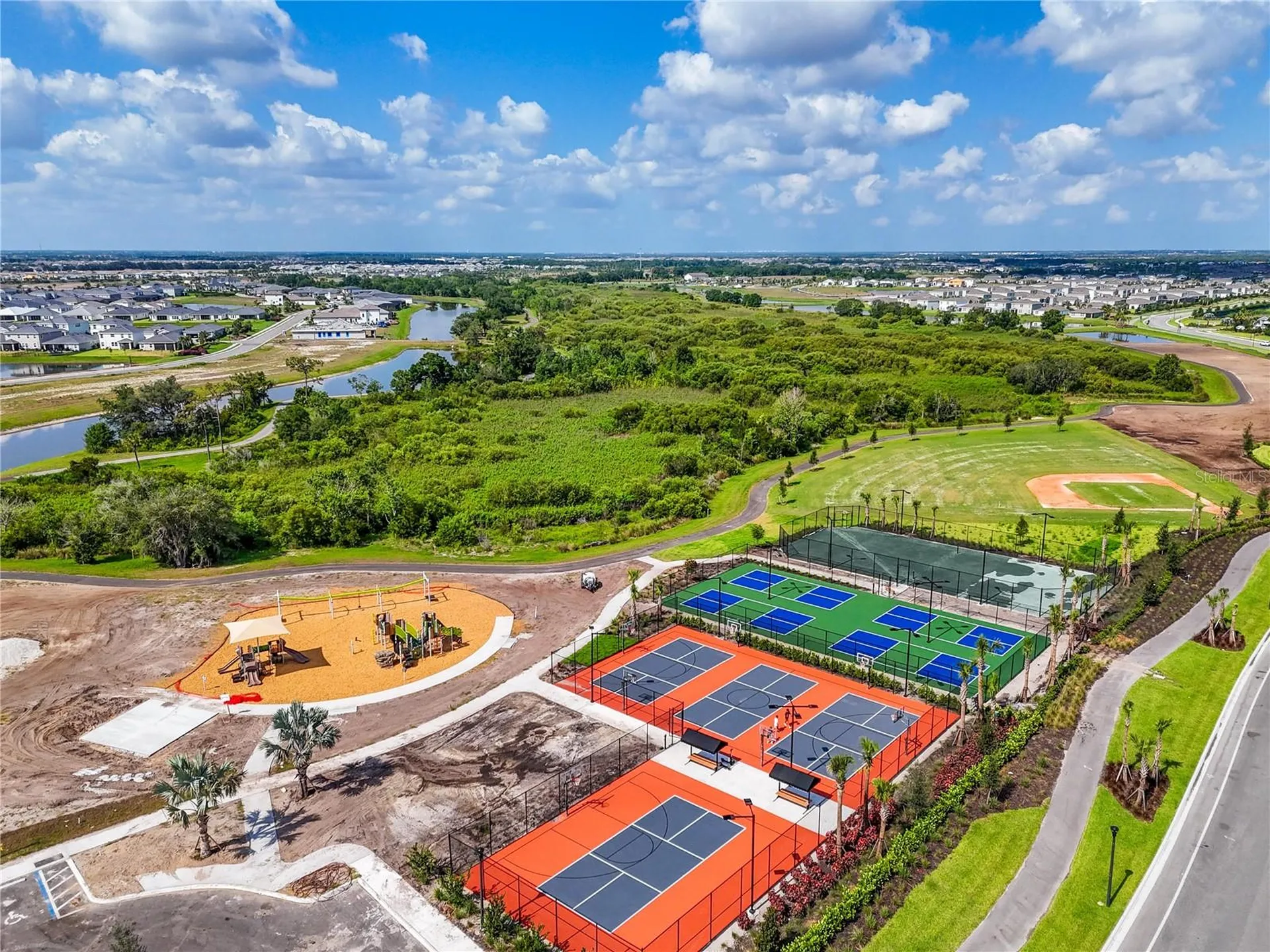 3307 Hilltop Circle Bradenton FL 34211