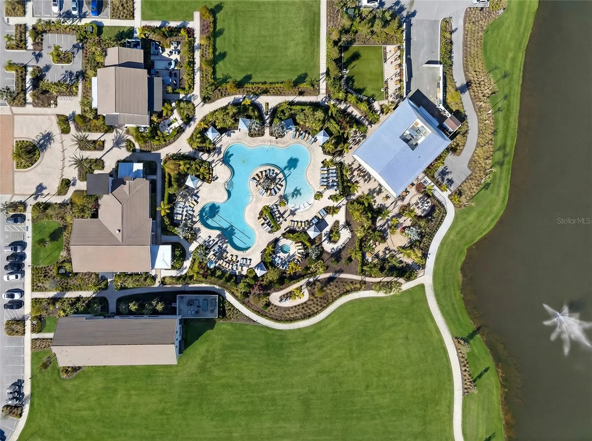 3307 Hilltop Circle Bradenton FL 34211
