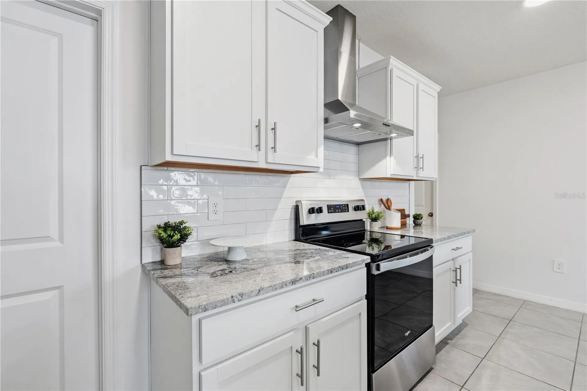 3307 Hilltop Circle Bradenton FL 34211