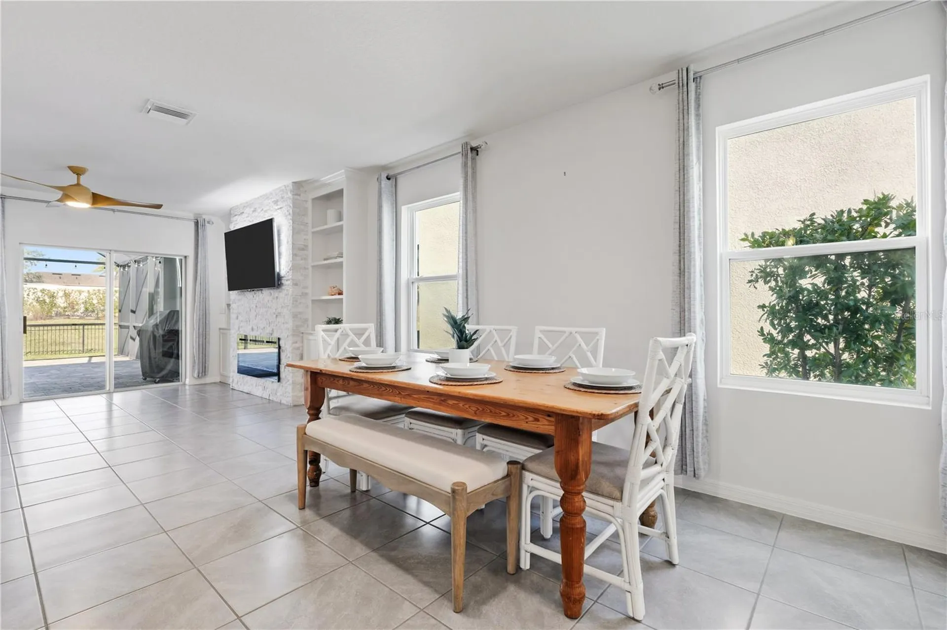 3307 Hilltop Circle Bradenton FL 34211