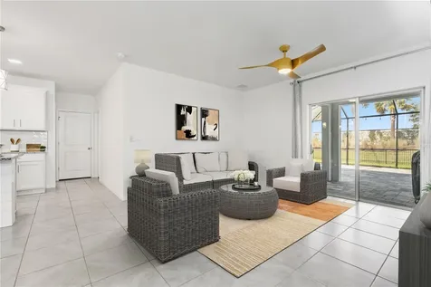 3307 Hilltop Circle Bradenton FL 34211