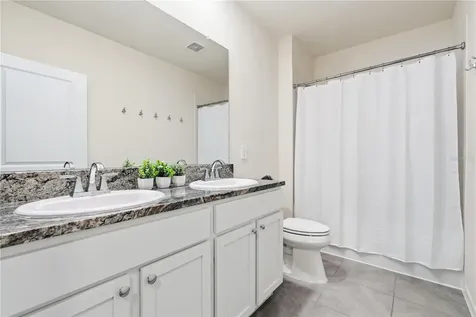 3307 Hilltop Circle Bradenton FL 34211